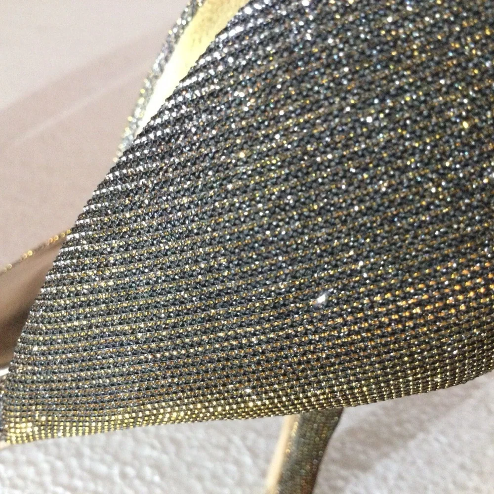 Badgley Mischka Silver Glitter D’Orsay Heels Strappy Evening Pumps 7